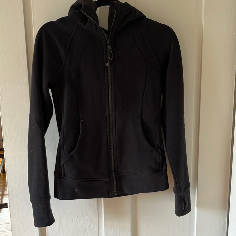 COPY - Lululemon scuba zip up